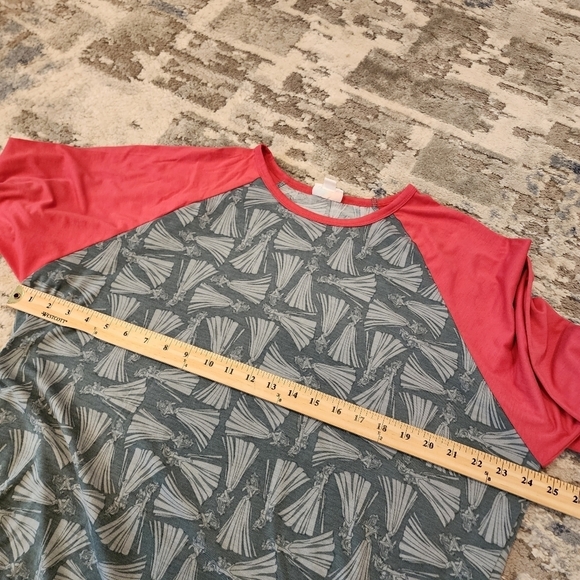Lularoe sleeping beauty aurora Disney randy 3/4 sleeve top. Grey coral.  3X - Picture 4 of 11